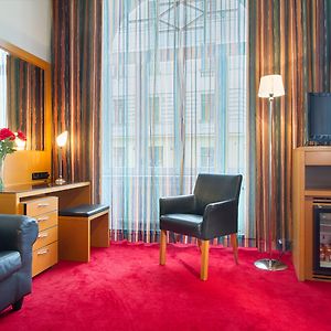 Deluxe Zimmer mit Kingsize-Bett